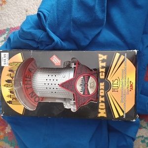 Motor City hits illuminated Musical ornament